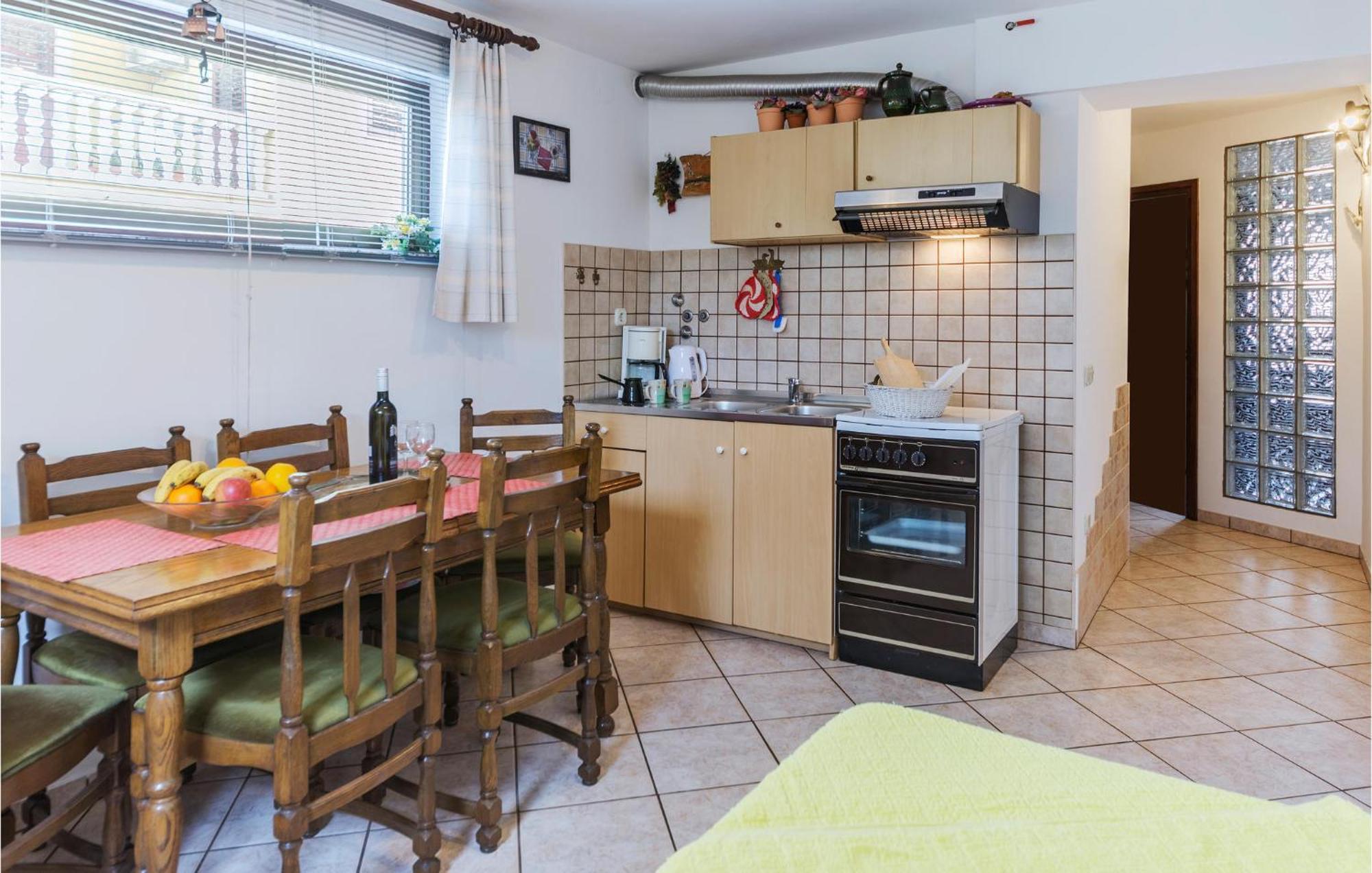 Gorgeous Apartment In Pula With Wifi Exterior photo